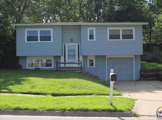 3445 SW Watson Ave, Topeka, KS 66614