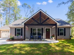 110 Forest Dr, Townville, SC 29689