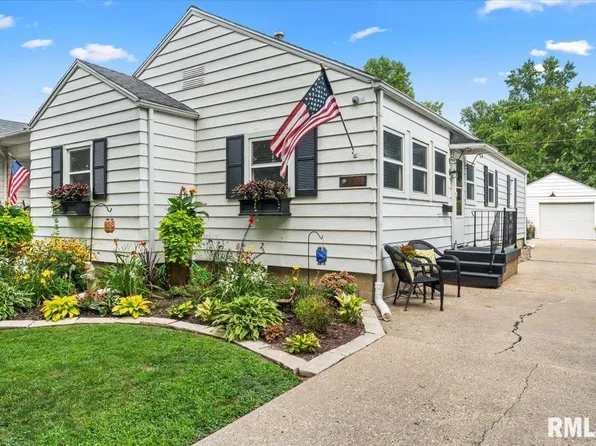 1832 S Walnut St, Springfield, IL 62704