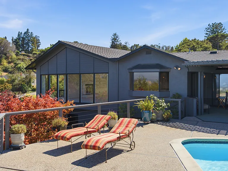 1806 Sebastian Dr — Photo 43