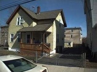 15 Crandall St, Providence, RI 02908