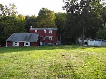 2nd image of 21 Corinne Dr