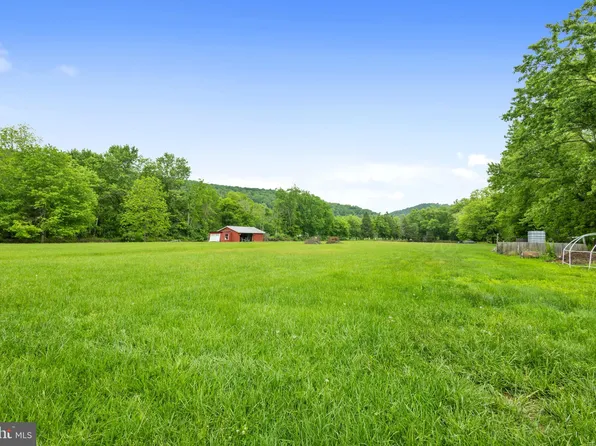 3015 Cumberland Rd, Romney, WV 26757