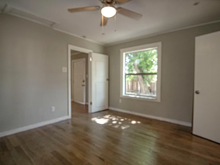 409 Cleveland Ave — Photo 8