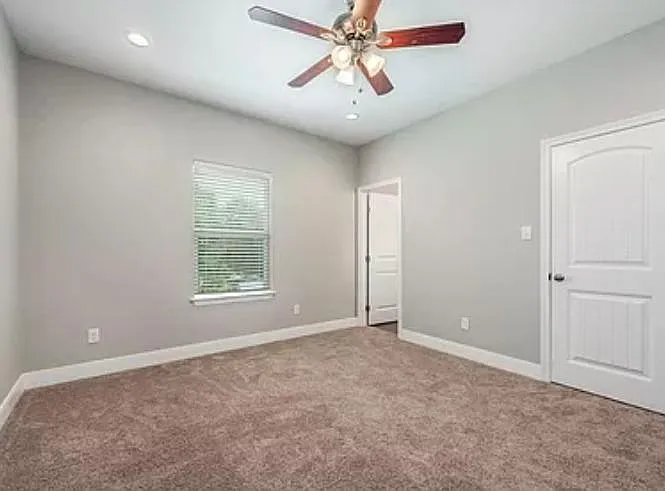 112 Sterling St #A — Photo 11