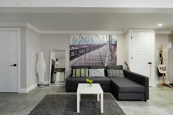 Rented by Verus Real Estate | media 18