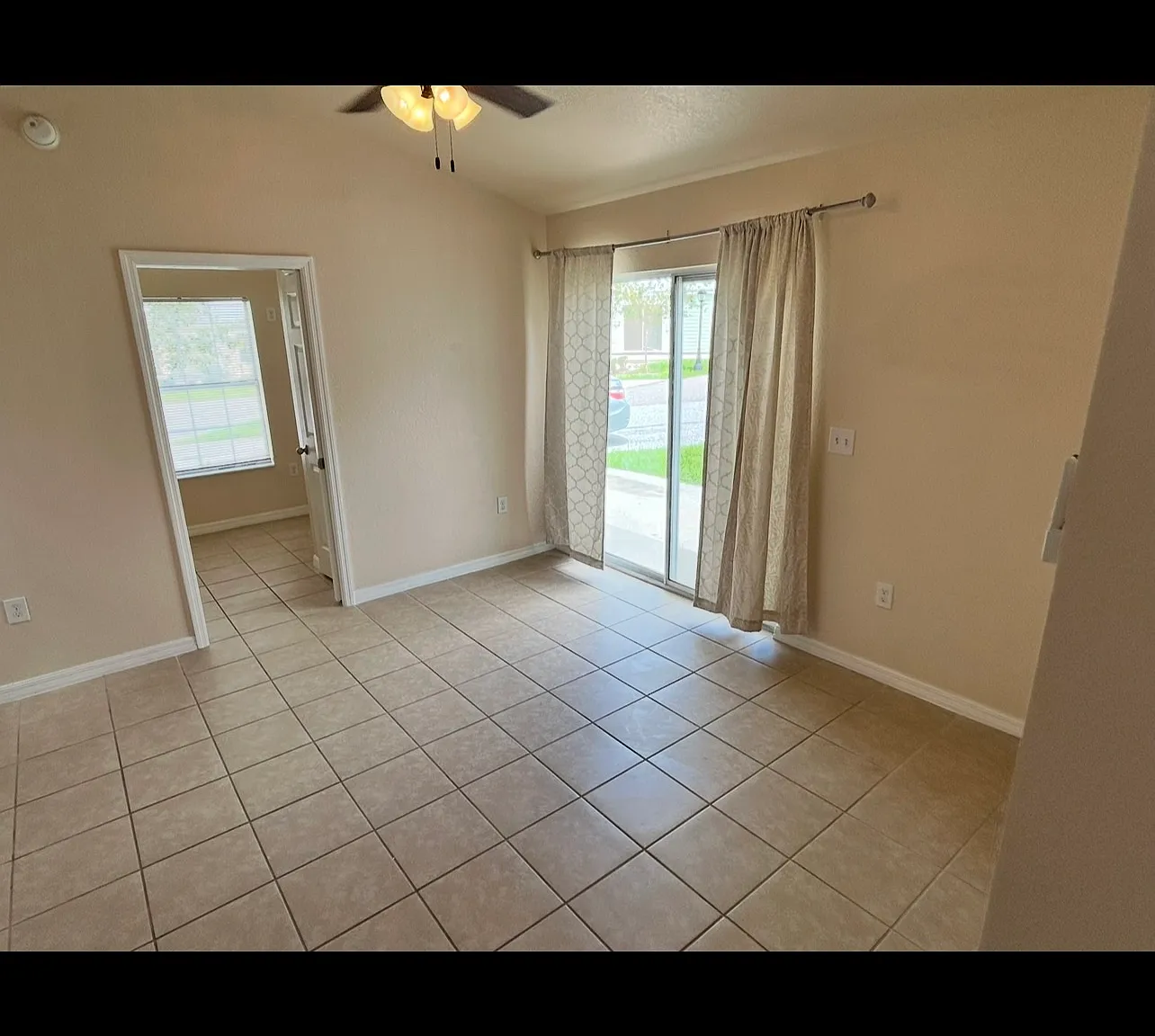 2 bed, 1.5 bath, 563 sqft, $1,350 — Photo 1