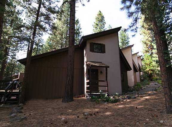 2nd image of 330 Ski Way Unit 15