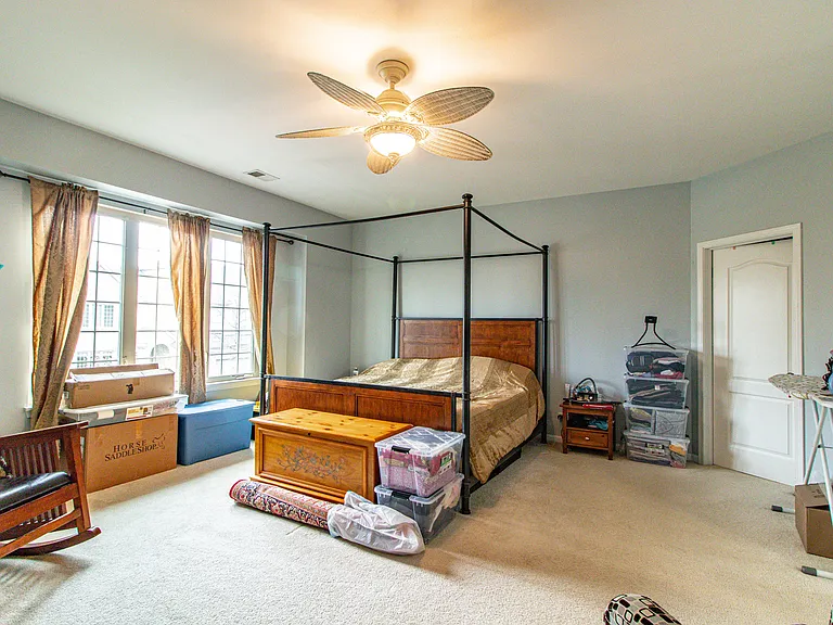 6 Beaconsfield Ct — Photo 10