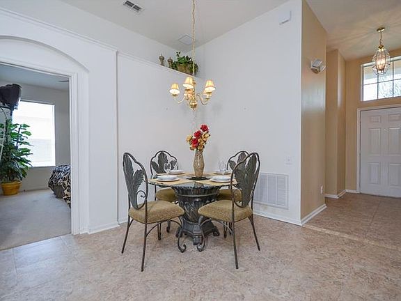 3rd image of 8142 Sun Palm Dr