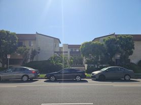 , Sherman Oaks, CA