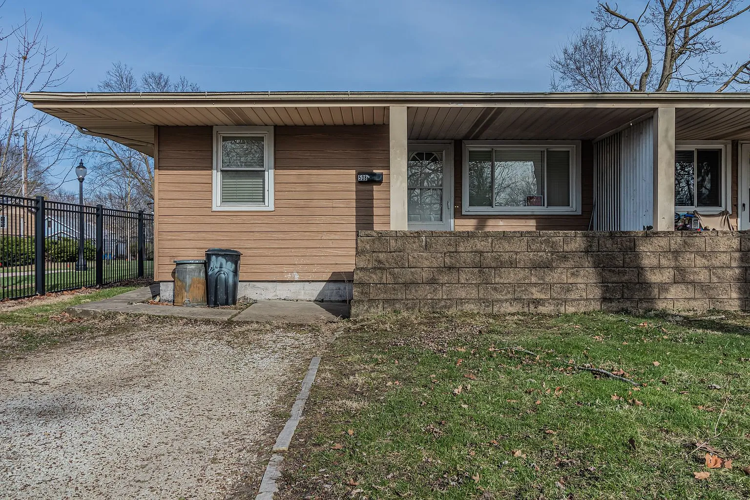 508 N Garfield Ave #1/2 photo 1