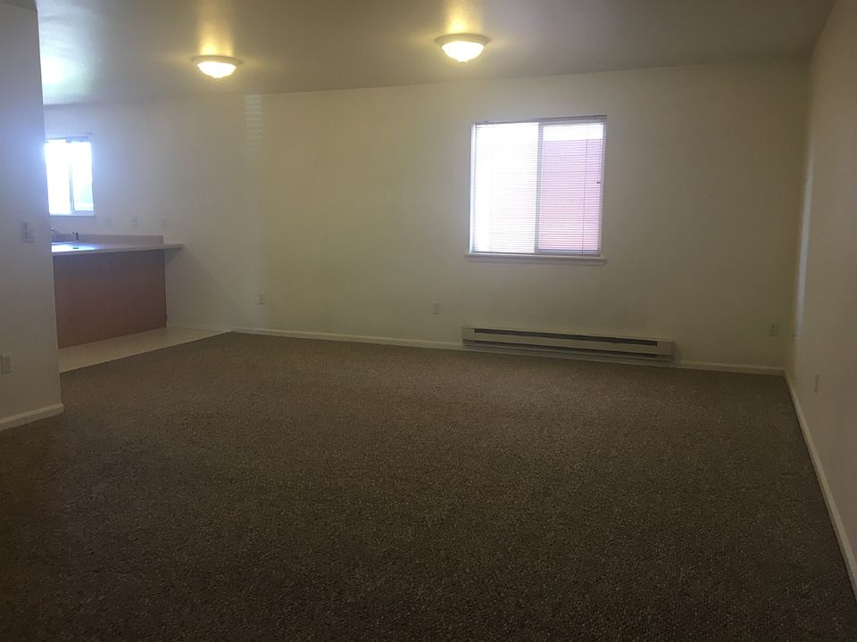 1st image of 1023 Arnold St APT A