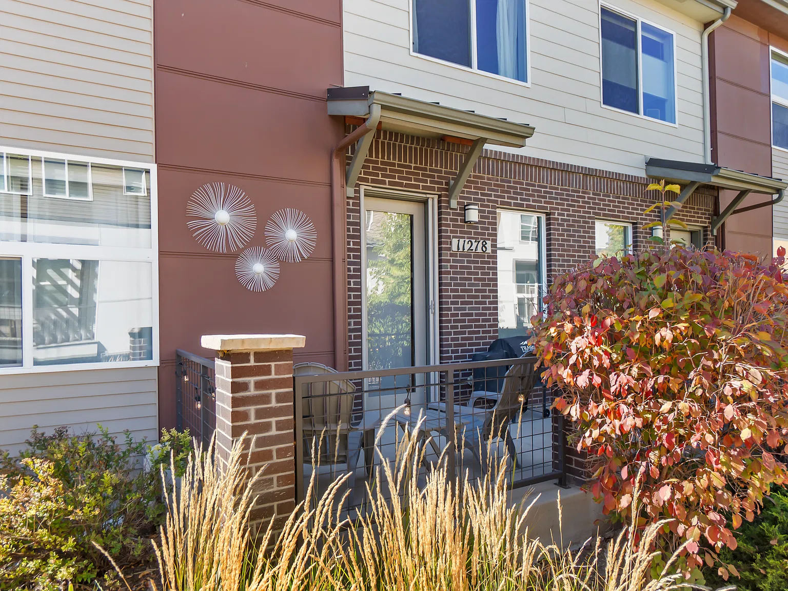 3 bed, 1646 sqft, $3,250 — Photo 3