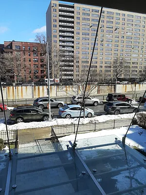 Rented by Max & Associates Realty Corp | media 5