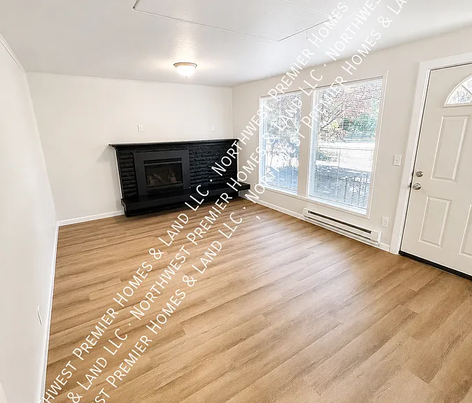 2690 Erlands Point Rd NW — Photo 6
