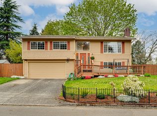 716 NE 151st Ave, Vancouver, WA 98684