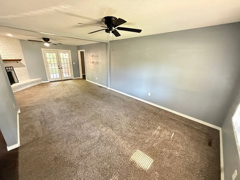 3642 S Westwood Ave — Photo 25