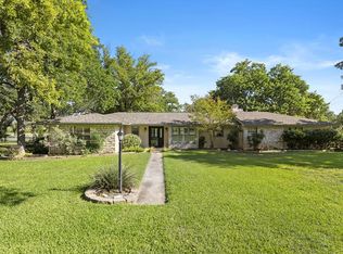 20 Oak Haven Rd, Fredericksburg, TX 78624