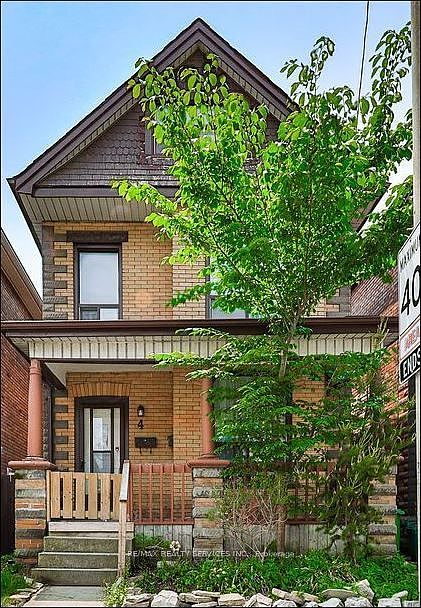 1st image of 4 Webber Ave