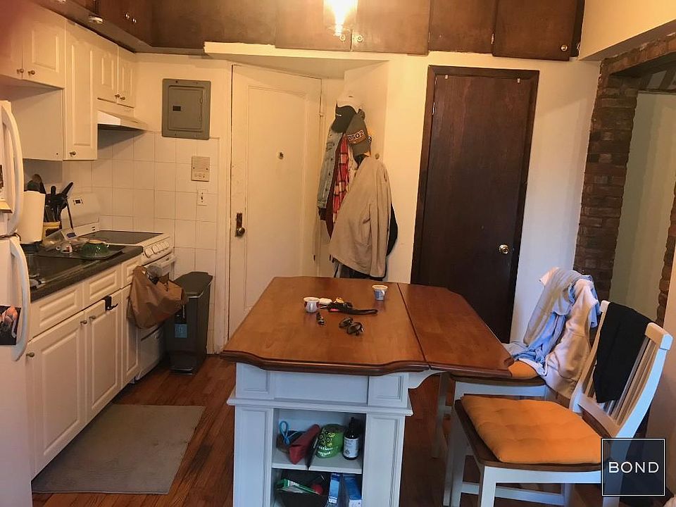 2nd image of 175 E 91st St APT 1E