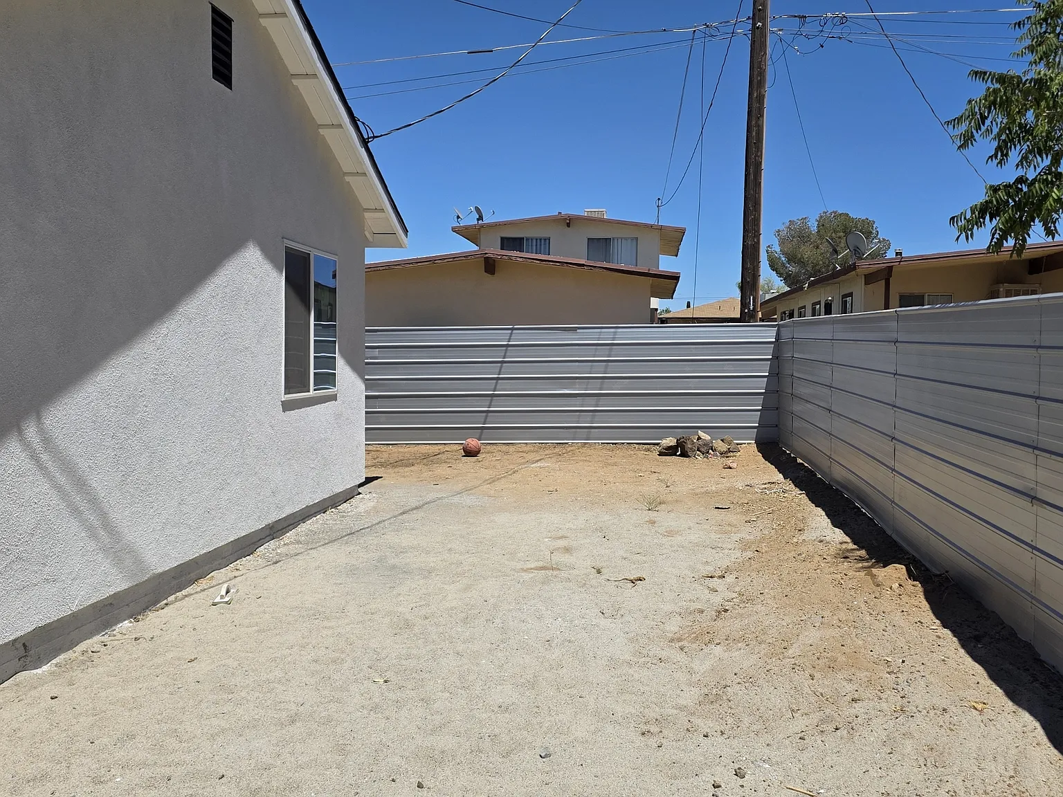 7425 Borrego Trail. Unit #2. - 1 — Photo 3