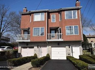 2435B 2nd St, Fort Lee, NJ 07024