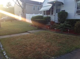 10 Adie St, Cranston, RI 02920