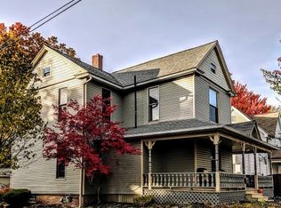 422 King St, Ravenna, OH