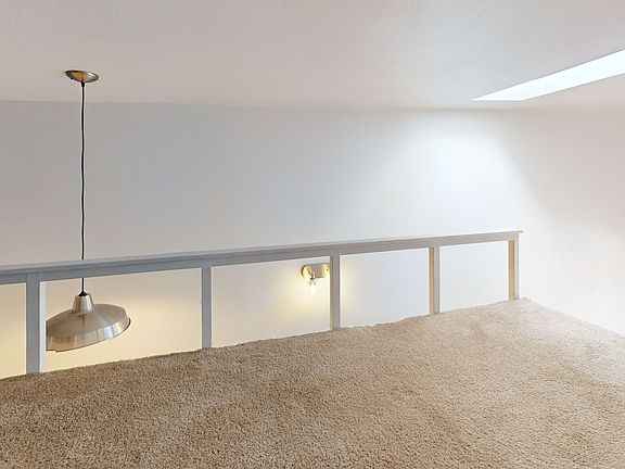 5th image of 5443 Ballard Ave NW APT 202
