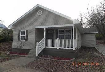 2nd image of 309 Field St