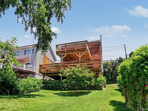4th image of 33 Cedar Lane