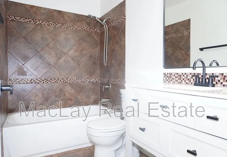 6837 E Osborn Rd #F — Photo 10