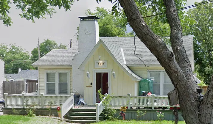 4 bed, 1918 sqft, $1,600 — Photo 2