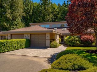 816 Lakes Blvd, Nanaimo, BC V9P2P8