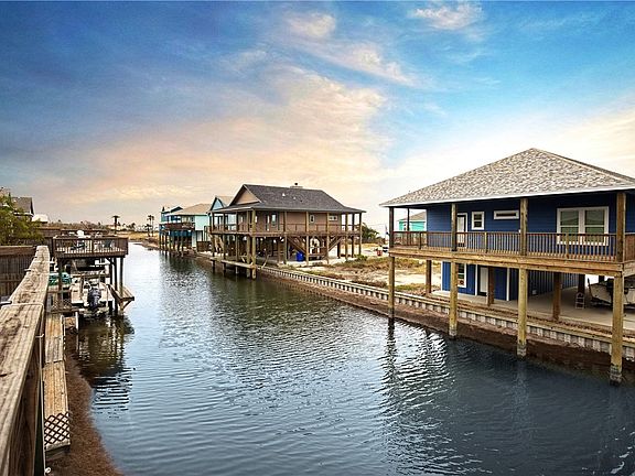 3rd image of 4033 Laguna Shores Rd