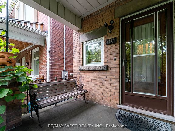 2nd image of 101 Grenadier Rd