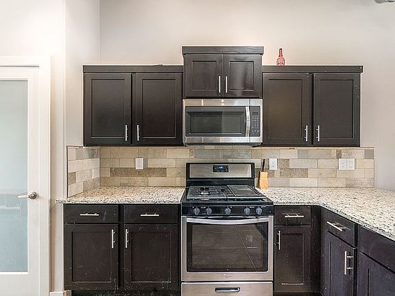 5th image of 6457 Tama St