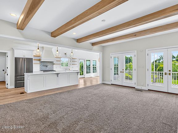5th image of 3987 Hidden Falls Dr