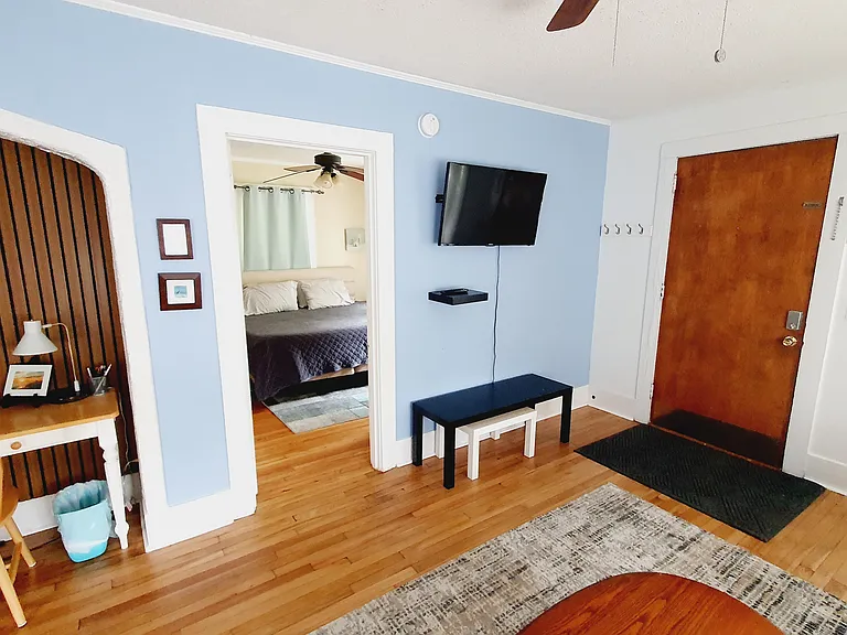 2217 N 17th Ave — Photo 24