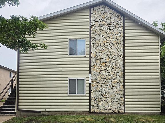 2nd image of 425 10th STREET N N