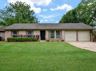 5815 Dryad Dr, Houston, TX 77035