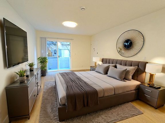 2nd image of 12415 Texas Ave APT 2