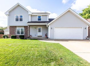 5715 82nd Pl, Kenosha, WI 53142