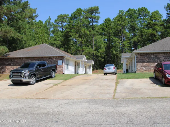 154 N Wind Ridge Ln APT D, Purvis, MS 39475