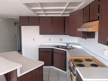4th image of 3321 Tomahawk Dr