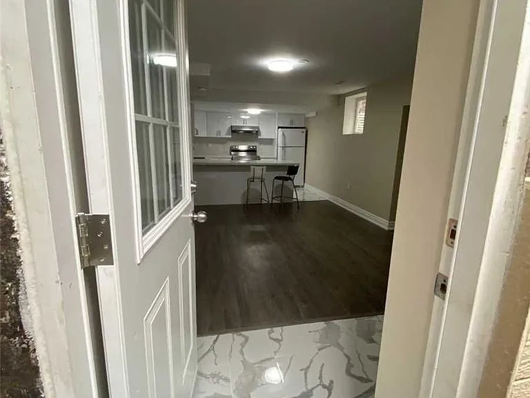 4127 Loyalist Dr — Photo 2