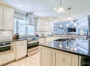 3 Woodcrest Ln, South Hadley, MA 01075