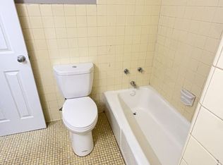 1037 Cross Keys Rd APT 7, Lexington, KY 40504