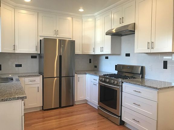 Newly Remodeled Kitchen